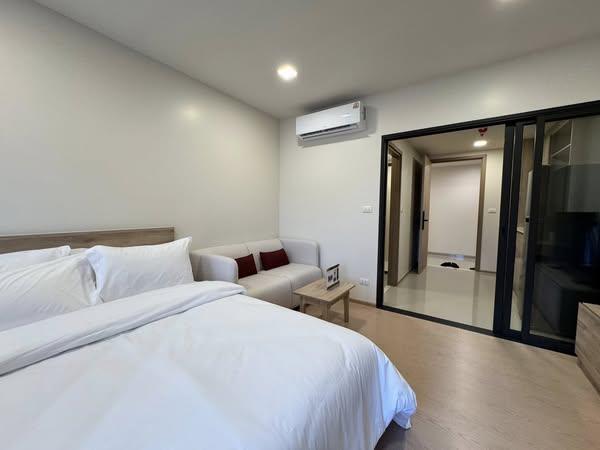 One Bedroom Condo For Rent