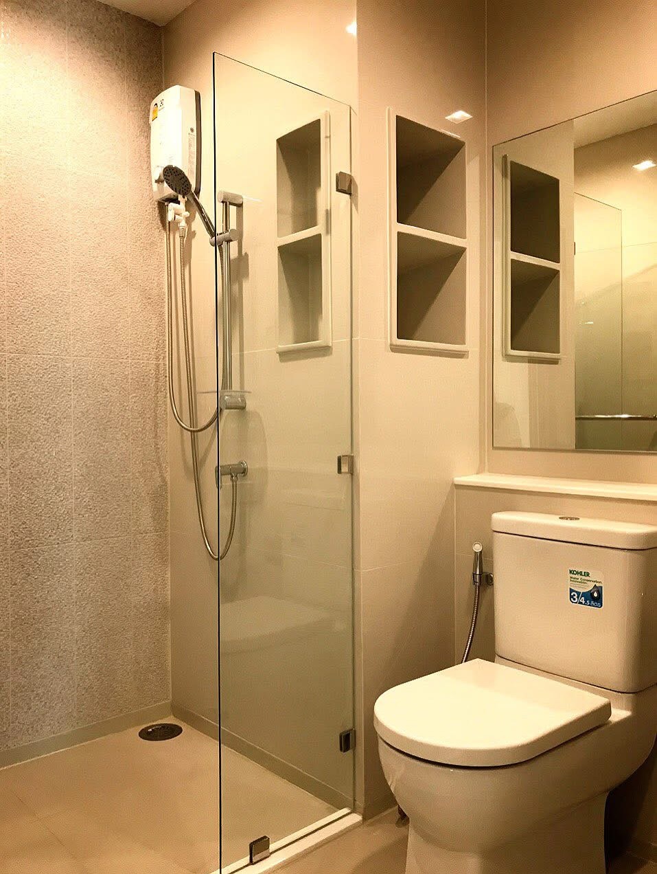 Studio Room Condo For Rent