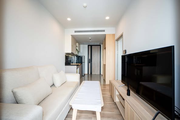 One Bedroom Condo For Rent