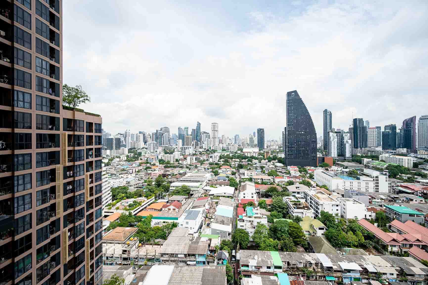 One Bedroom Condo For Rent