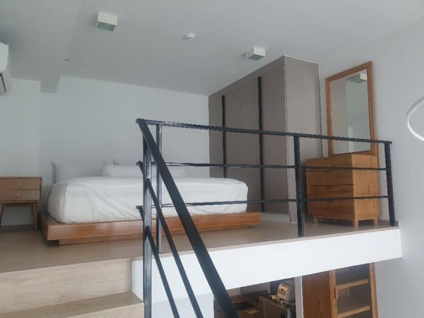 One Bedroom Condo For Rent