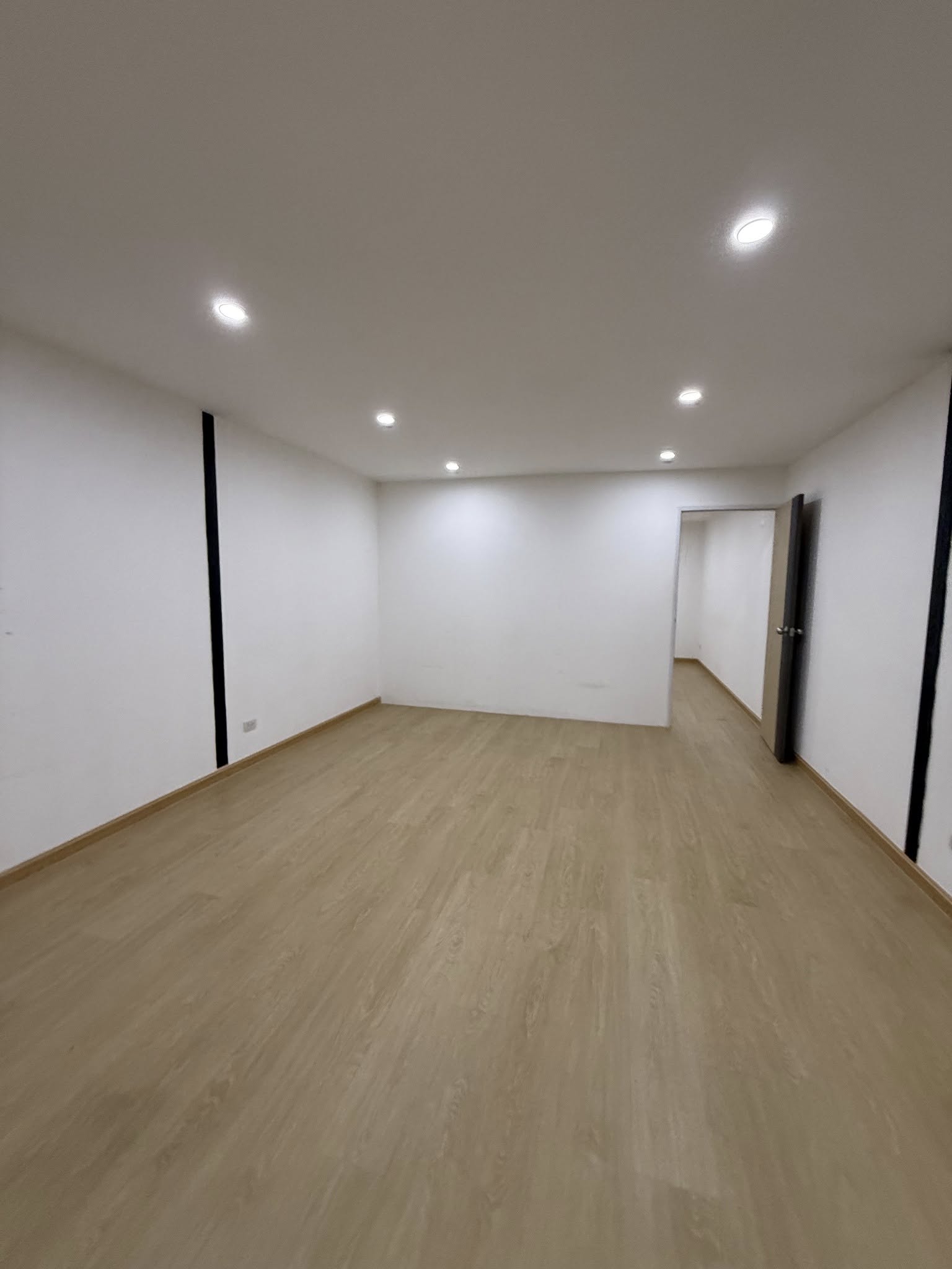 Warehouse with Office For Rent