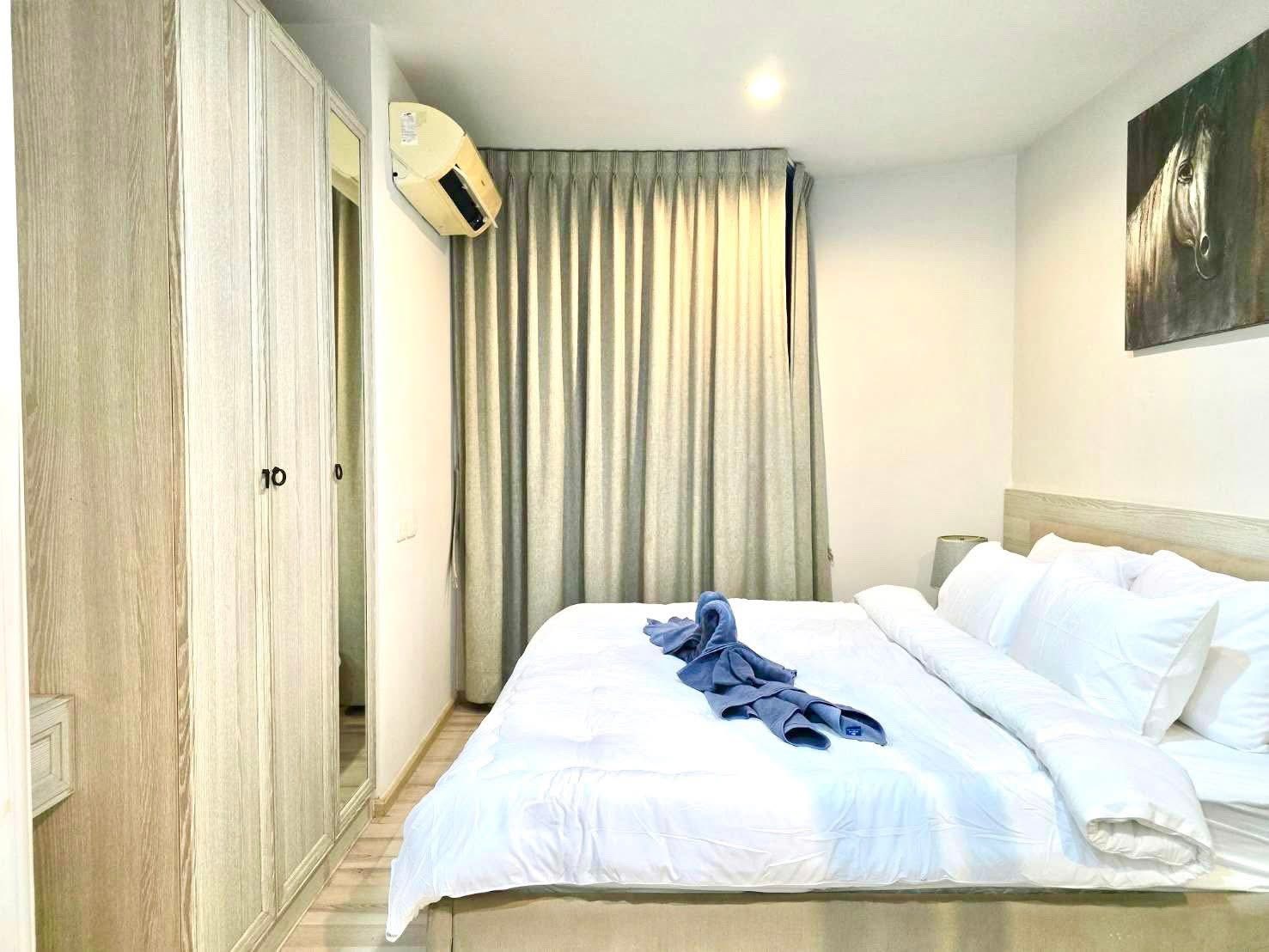 One Bedroom Condo For Rent