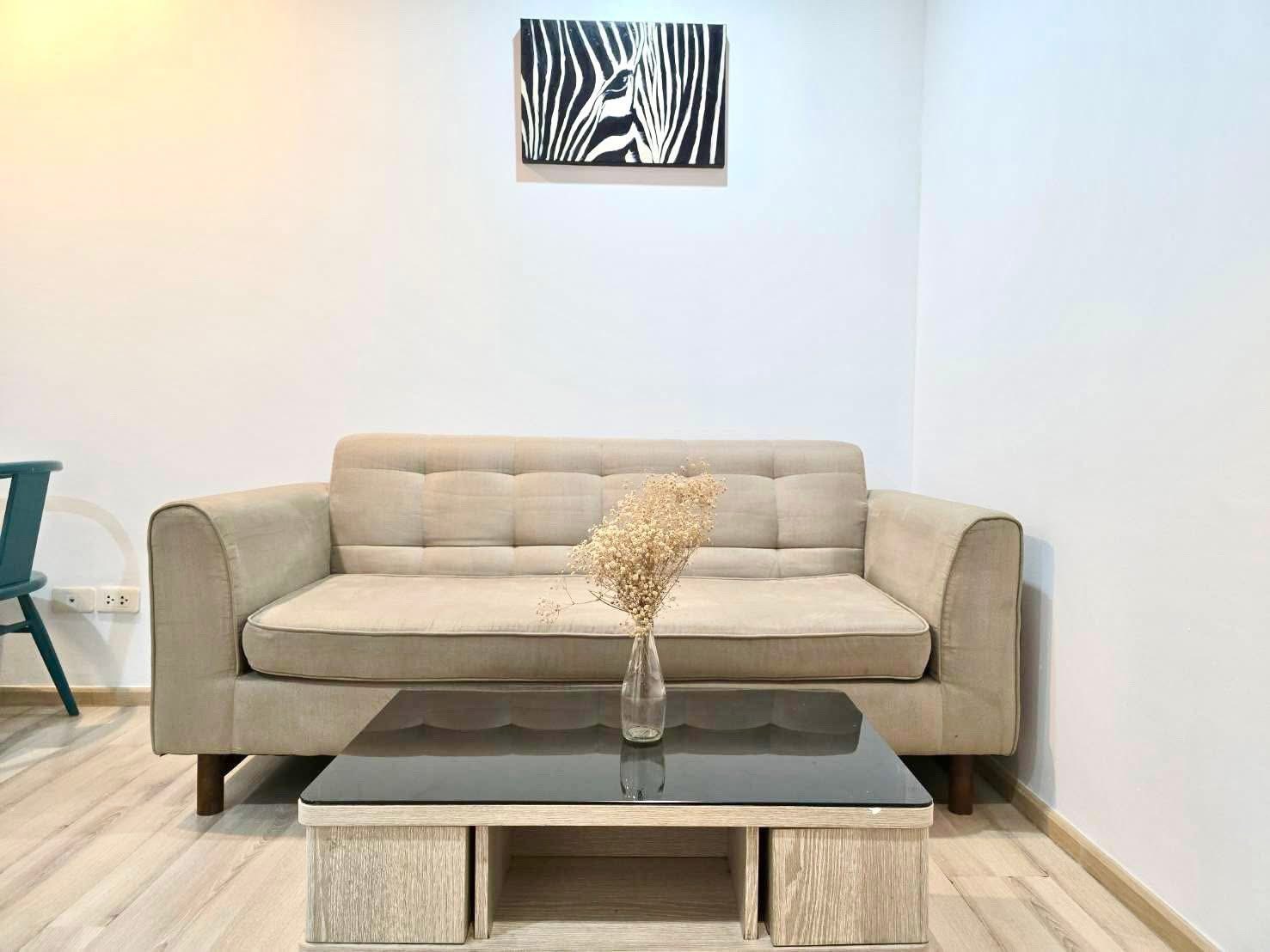 One Bedroom Condo For Rent