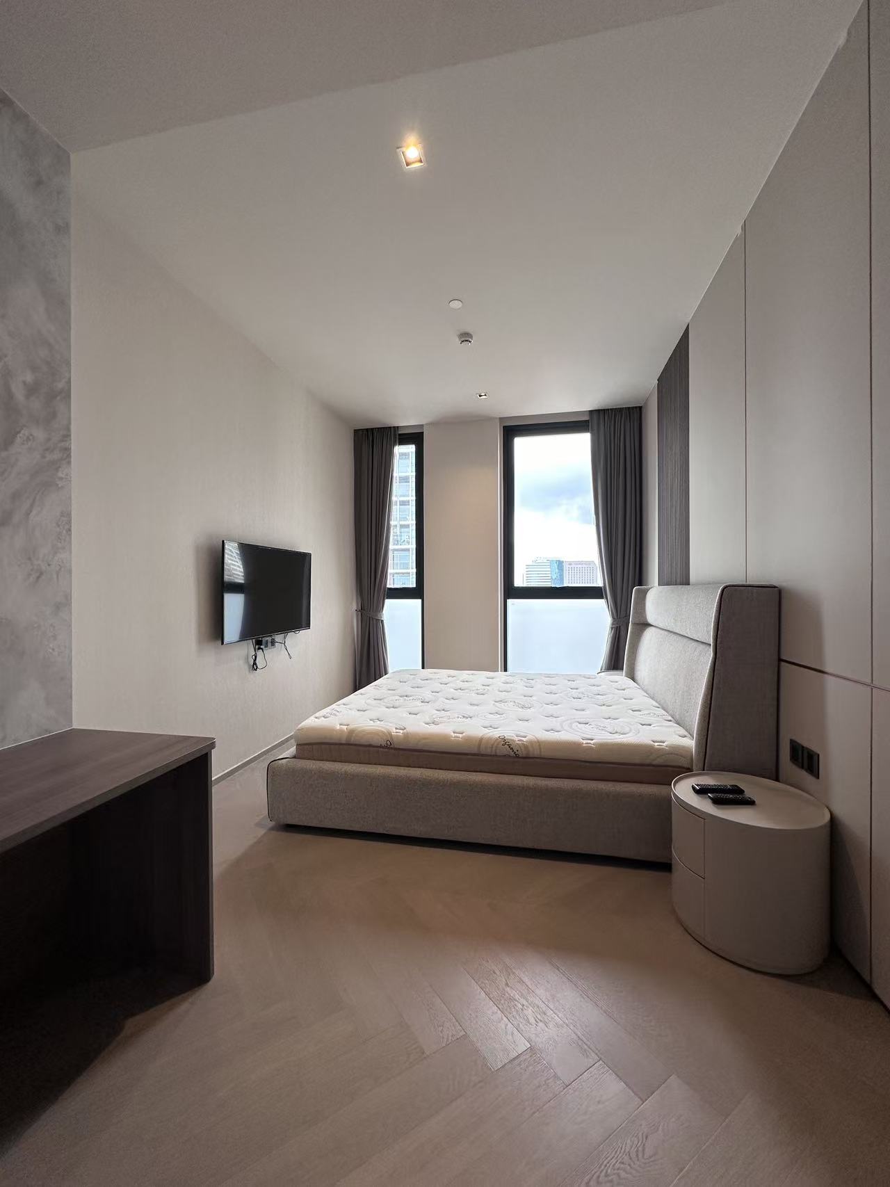 Luxury Four Bedroom Apartment For Rent