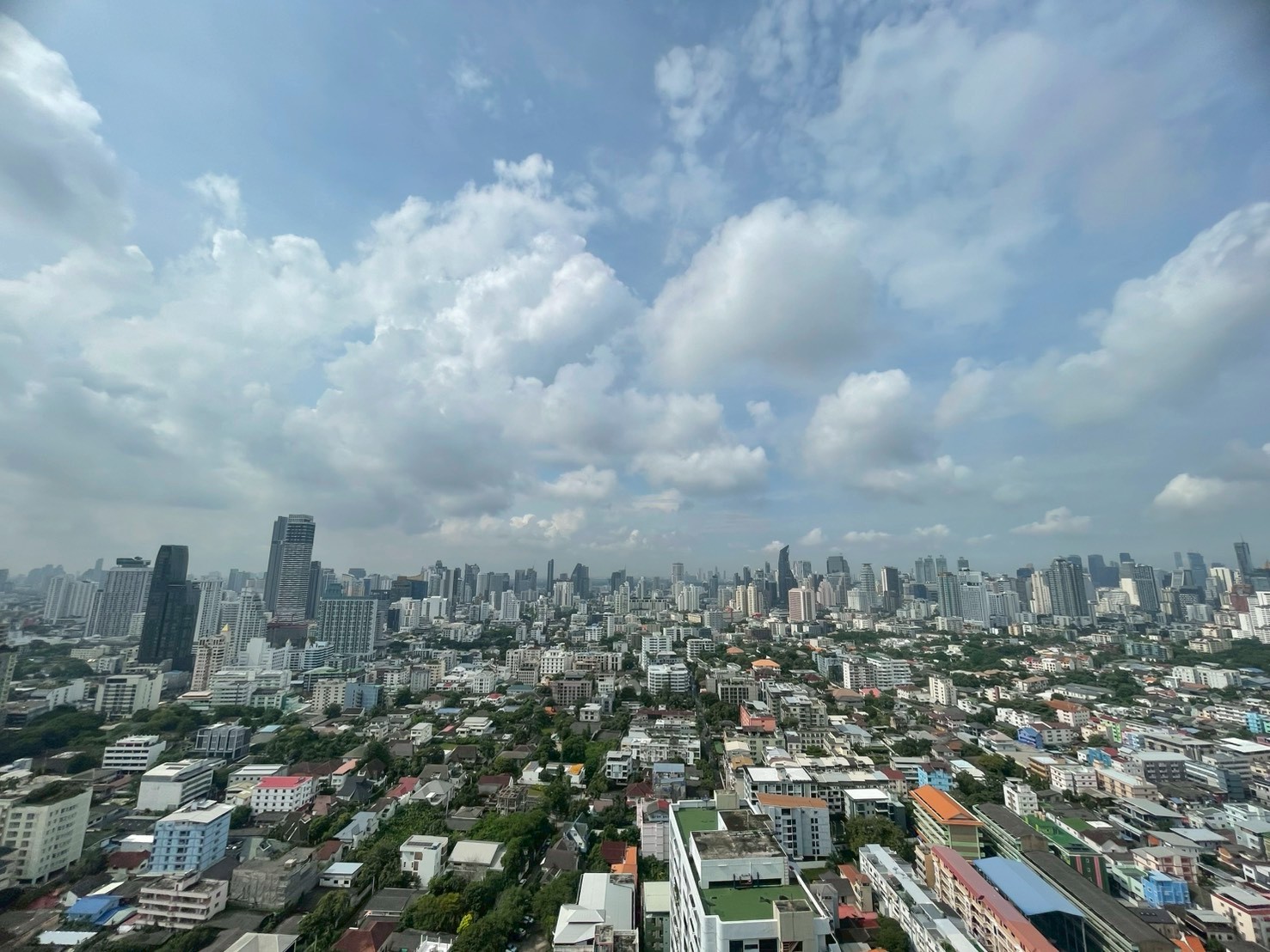 One Bedroom Condo For Rent