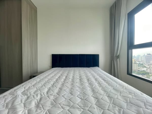 One Bedroom Condo For Rent