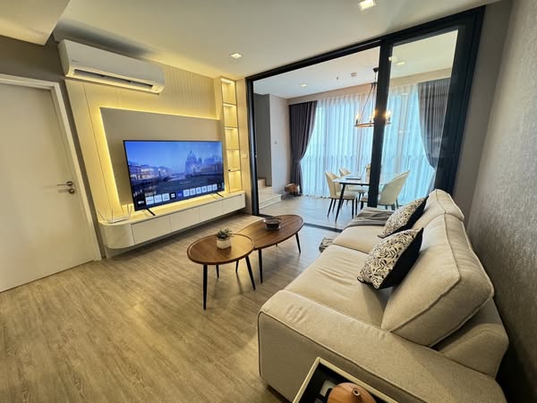 Duplex Two Bedroom Apartment For Rent 