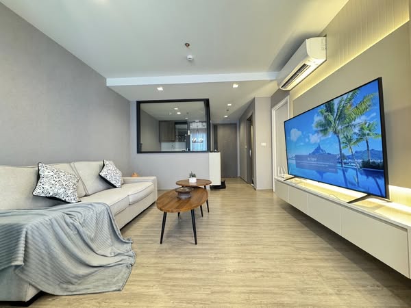 Duplex Two Bedroom Apartment For Rent 