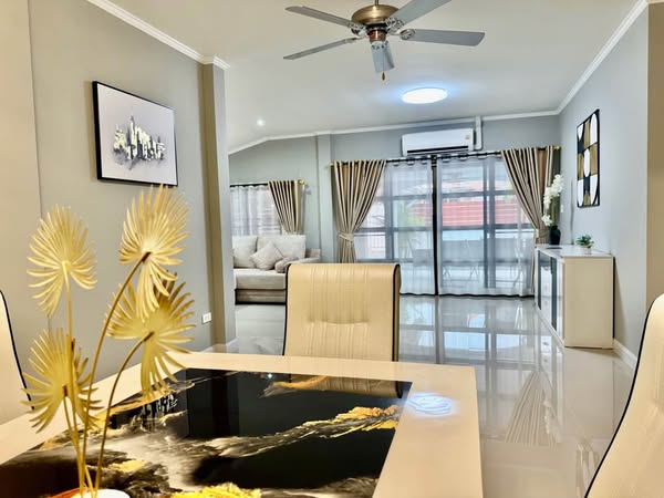 Pool Villa For Sale