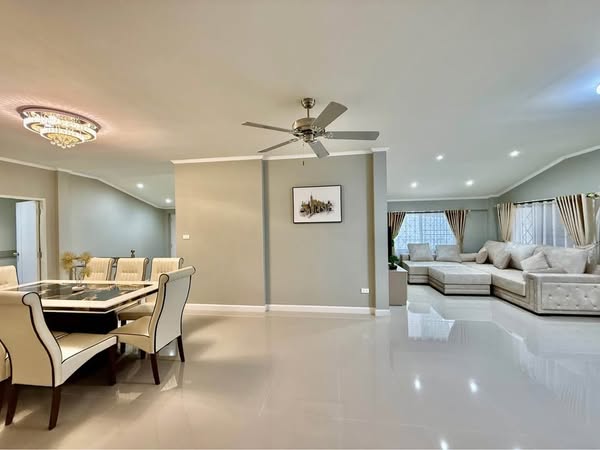 Pool Villa For Sale