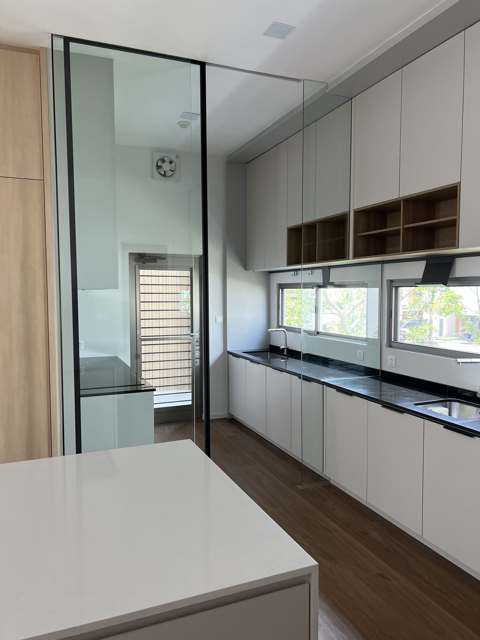 Beautiful Detached House For Rent