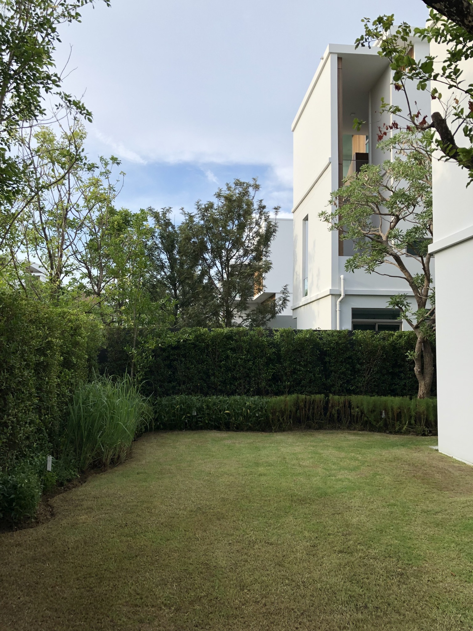 Beautiful Detached House For Rent