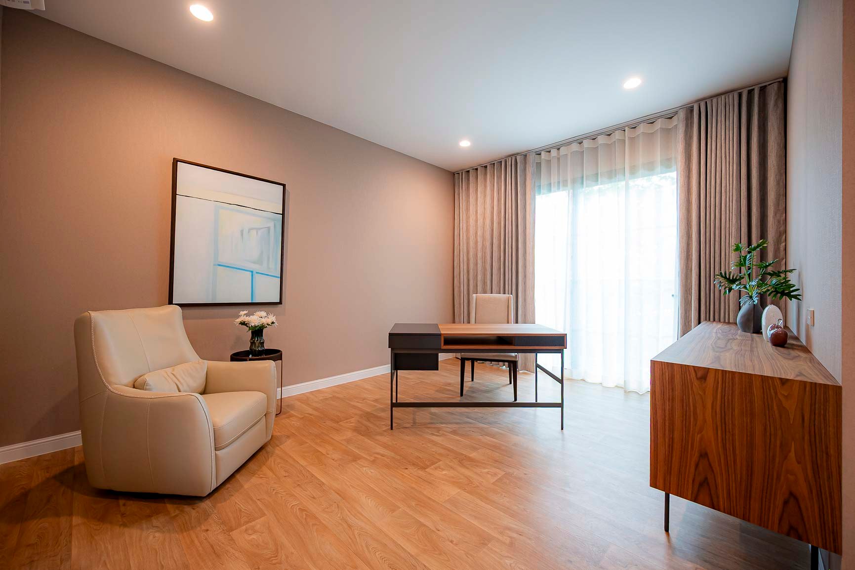 Beautiful Detached House For Rent