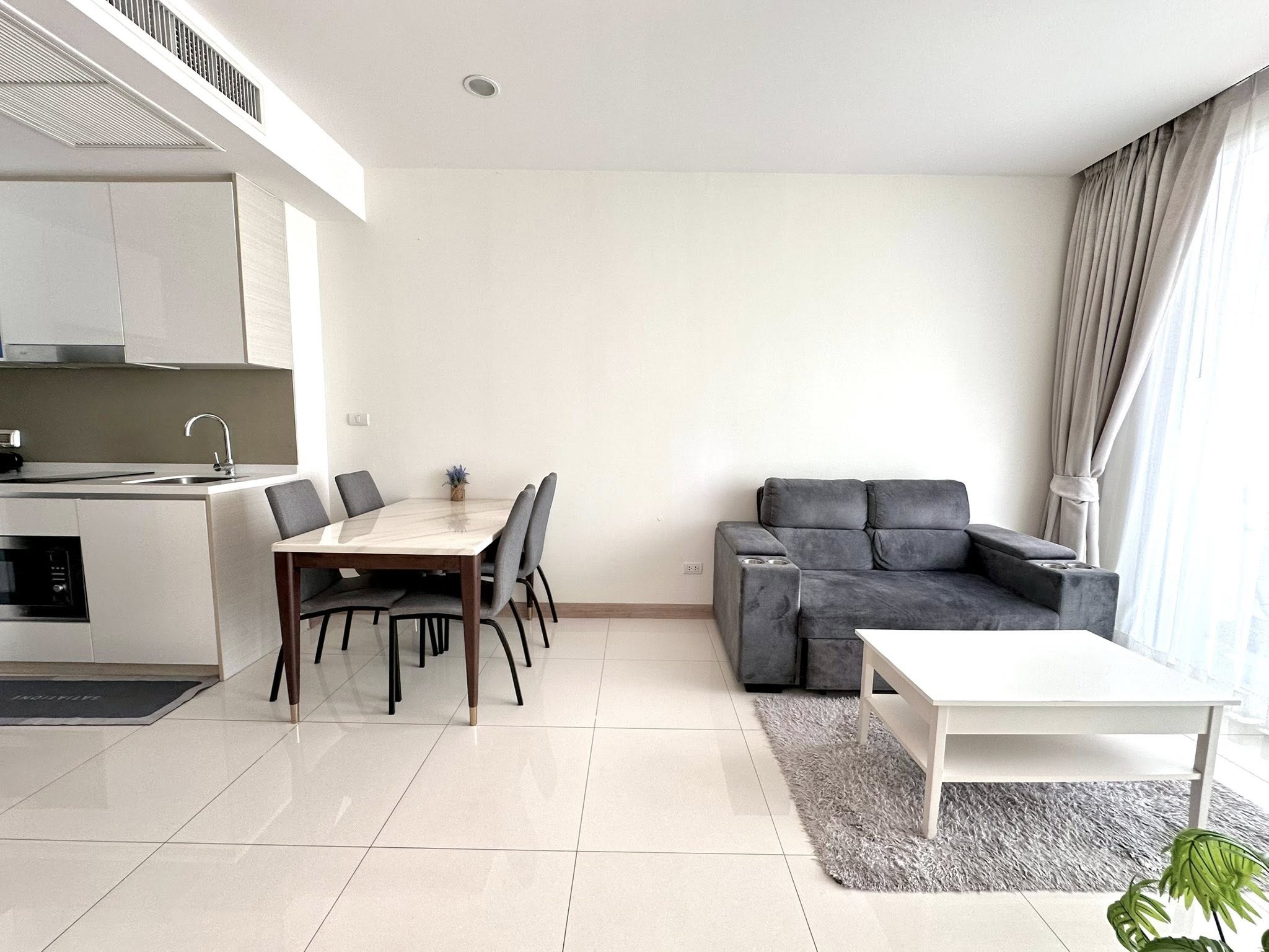 One Bedroom Condo For Rent
