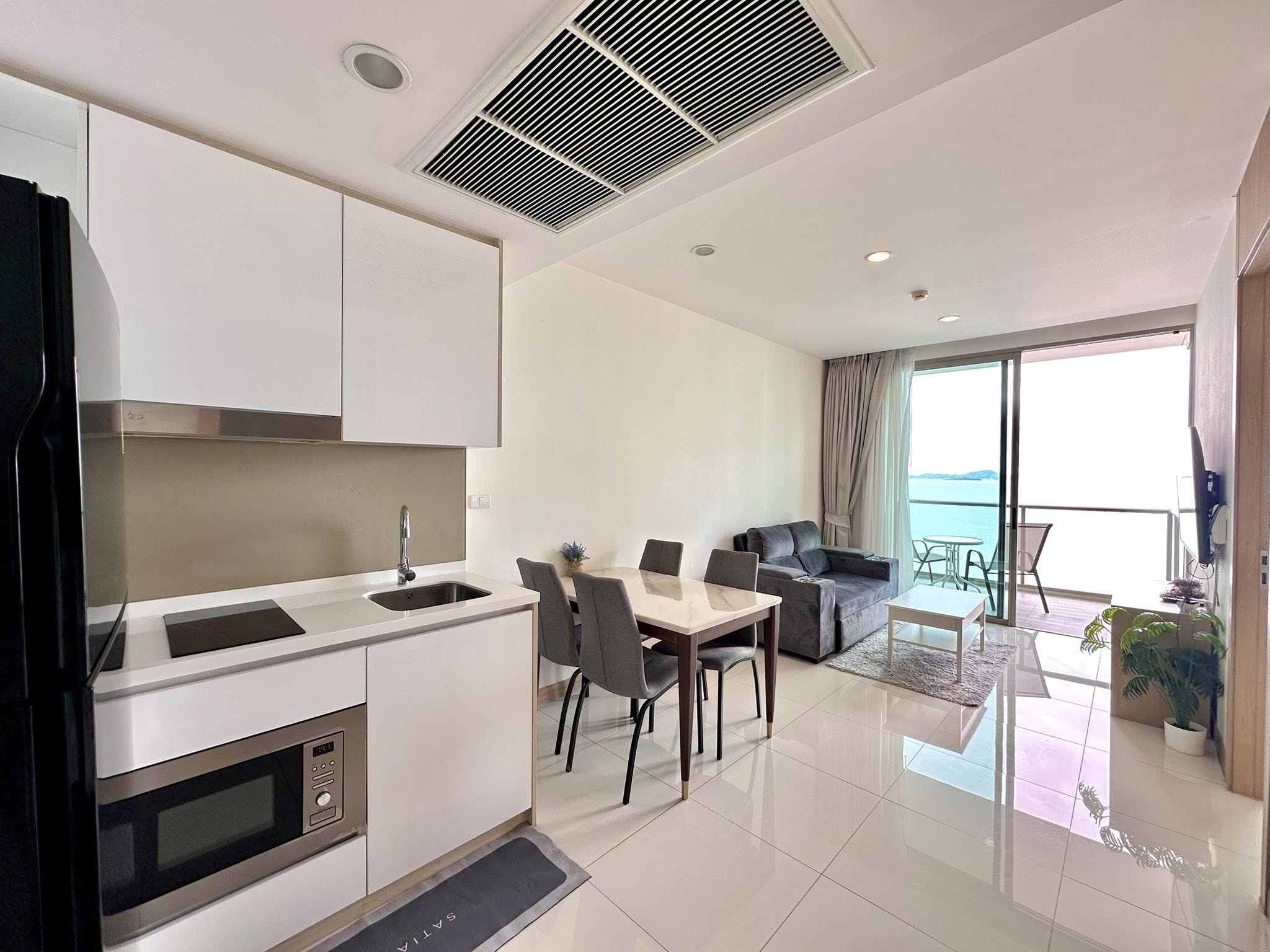 One Bedroom Condo For Rent