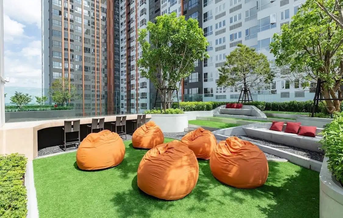 One Bedroom Condo For Rent
