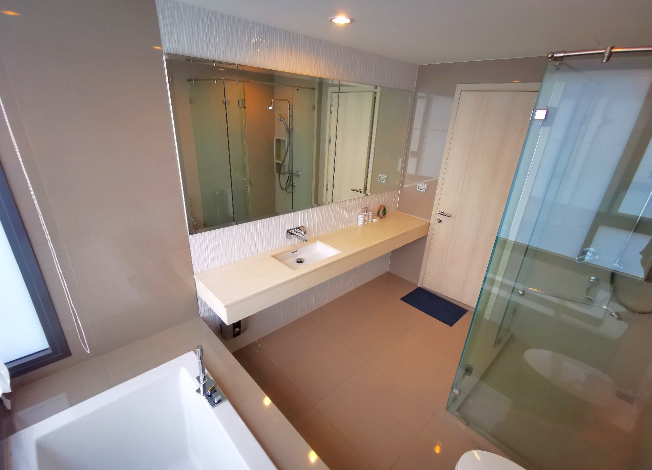 Two Bedroom Condo For Rent