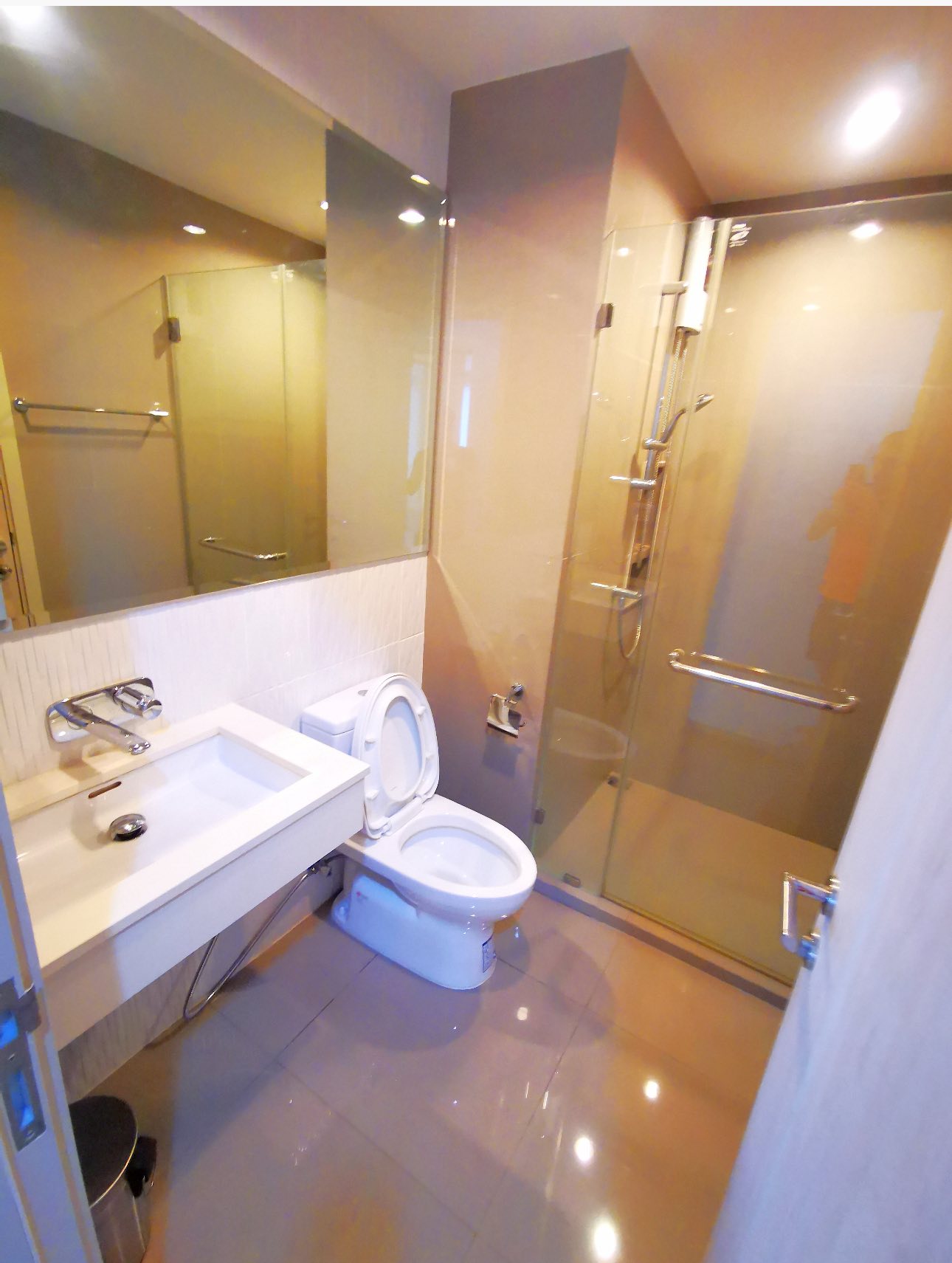 Two Bedroom Condo For Rent