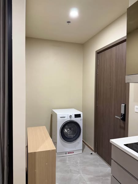 One Bedroom Condo For Rent