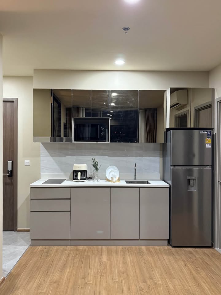 One Bedroom Condo For Rent