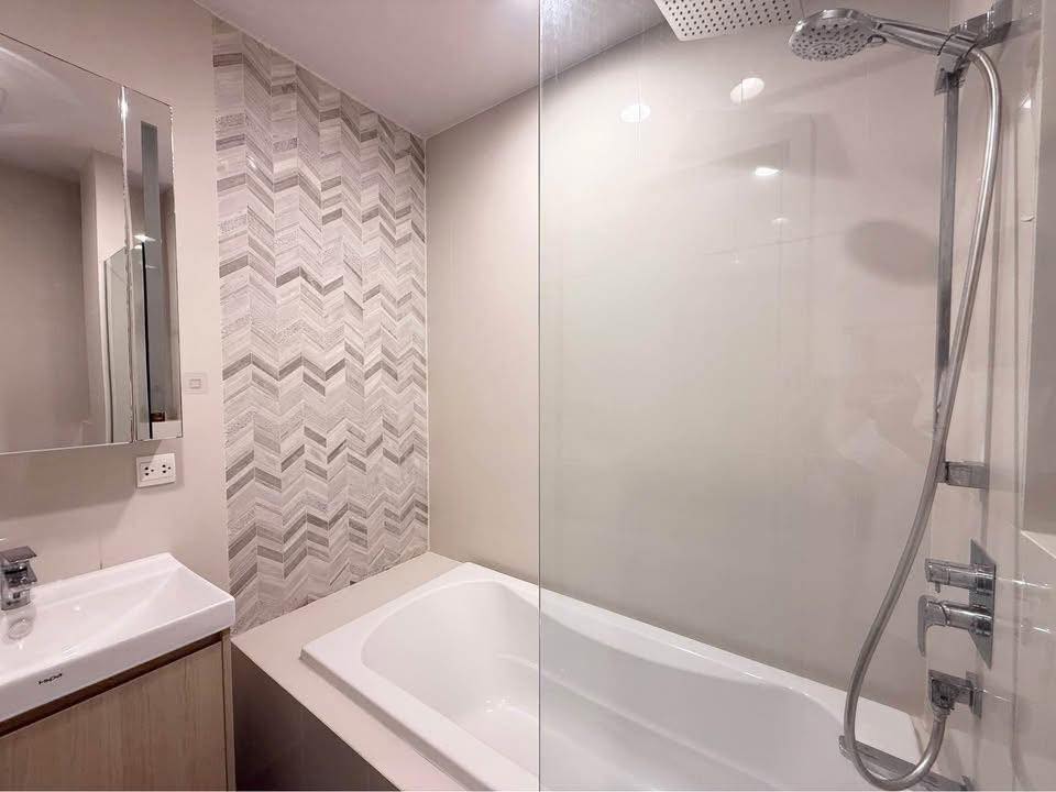 One Bedroom Condo For Rent
