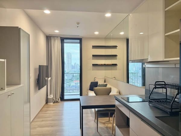 One Bedroom Condo For Rent