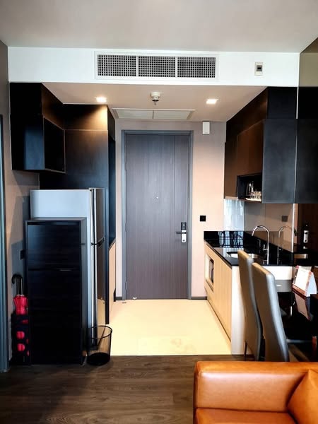 One Bedroom Condo For Rent
