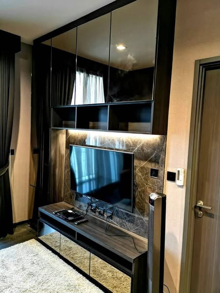 One Bedroom Condo For Rent