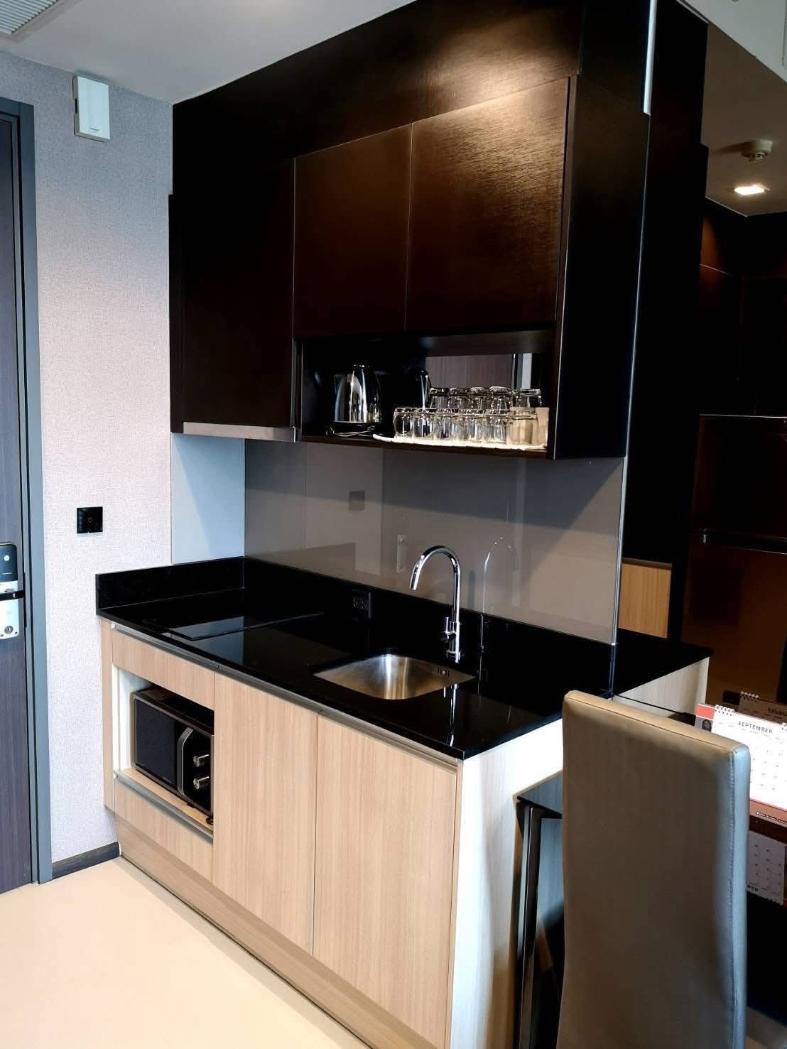 One Bedroom Condo For Rent