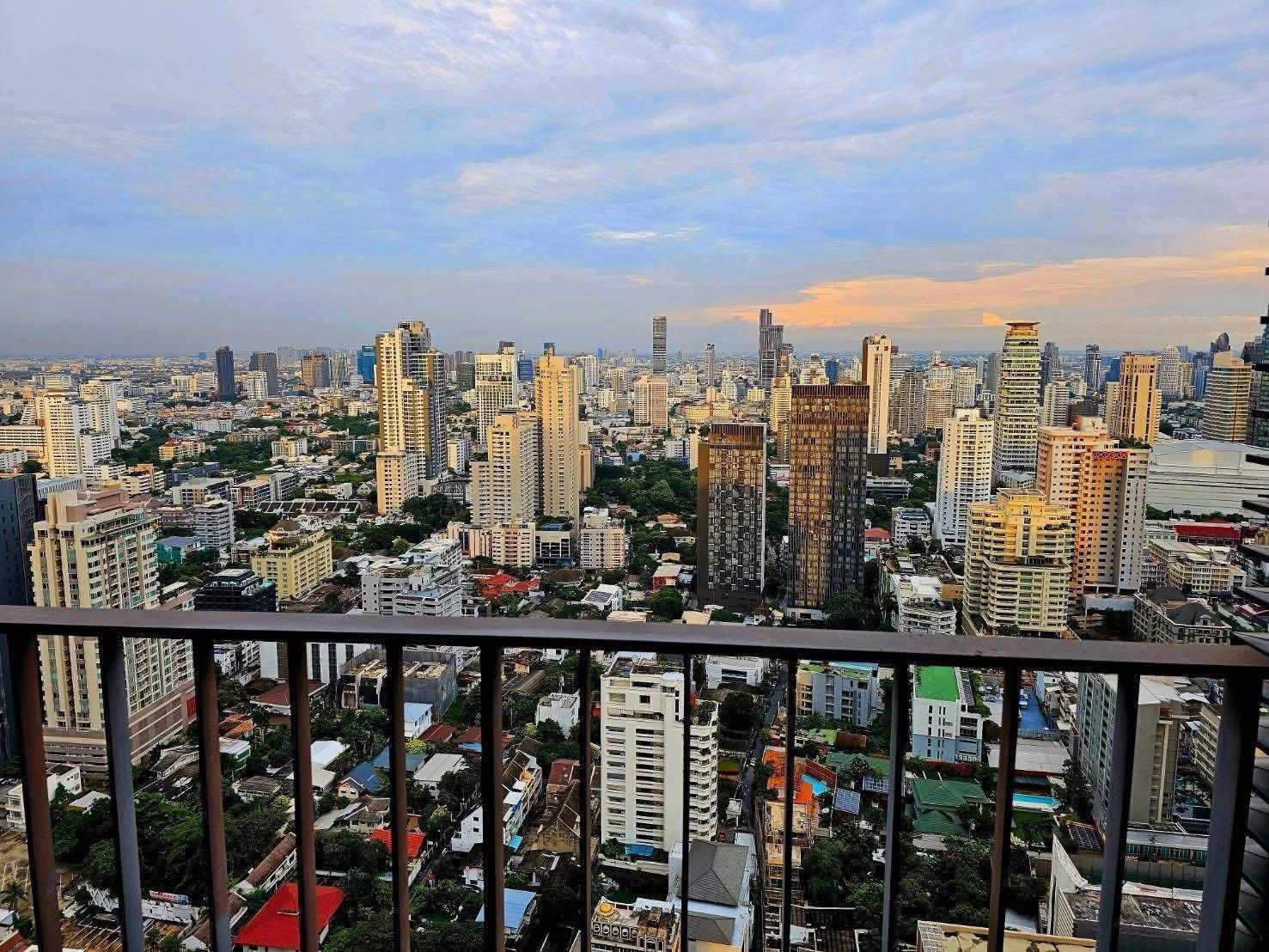 One Bedroom Condo For Rent