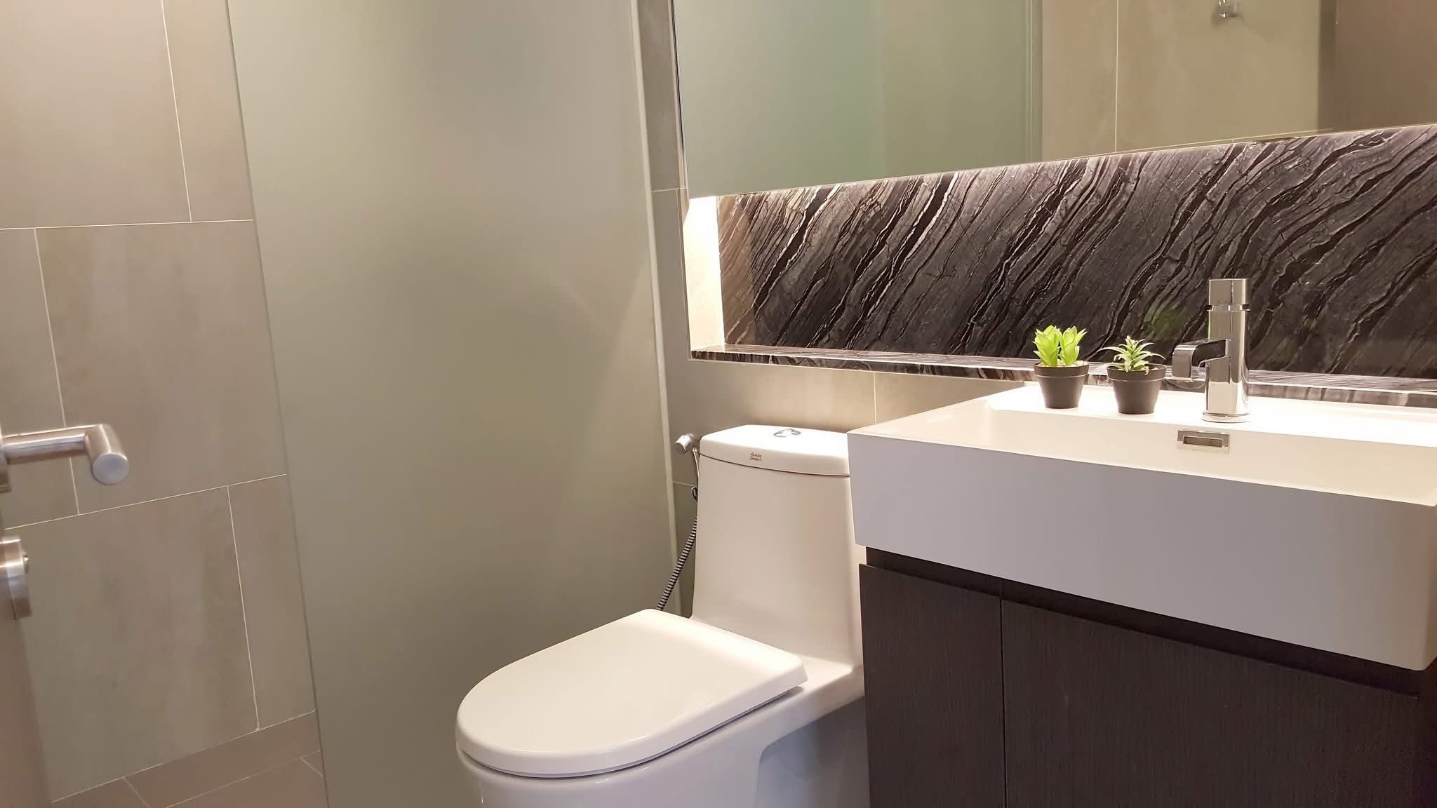 One Bedroom Condo For Rent