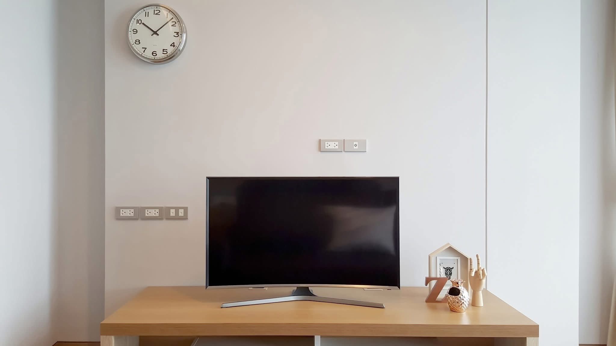 One Bedroom Condo For Rent