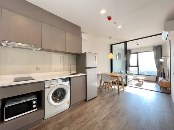 One Bedroom Condo For Rent