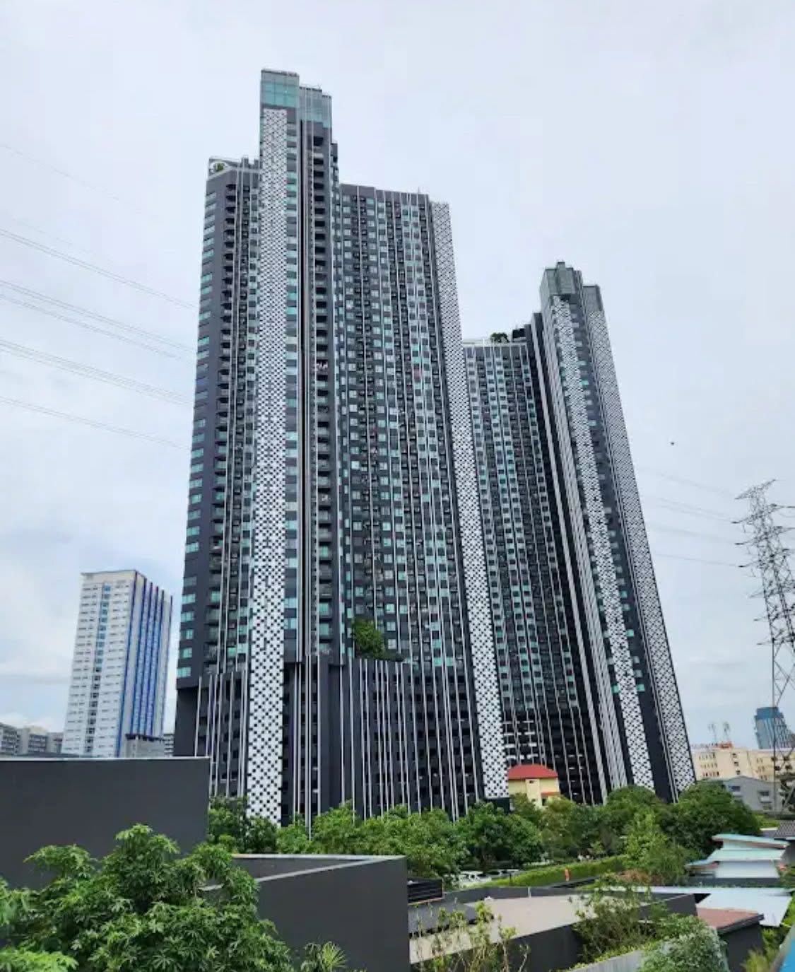 One Bedroom Condo For Rent