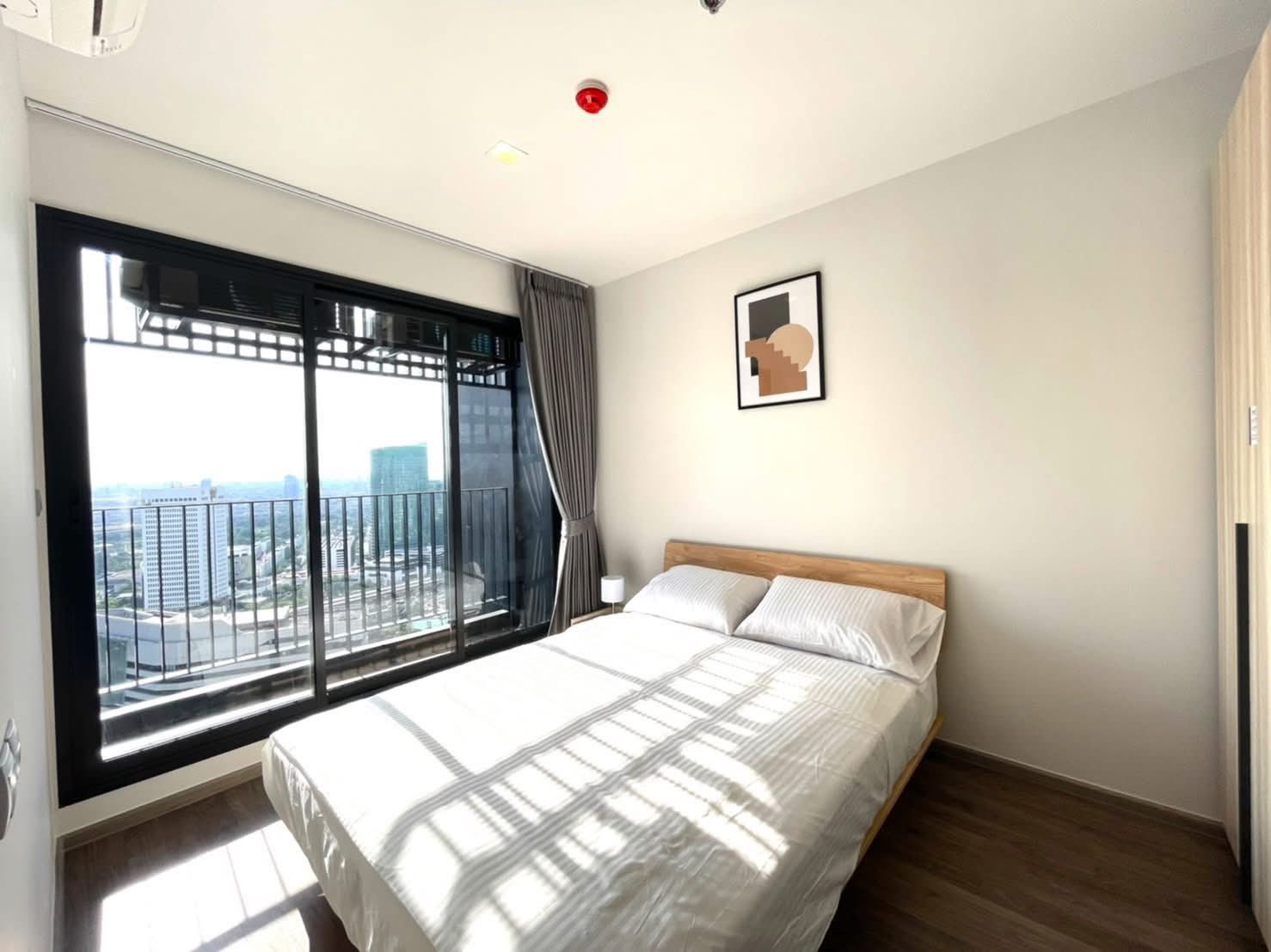 One Bedroom Condo For Rent