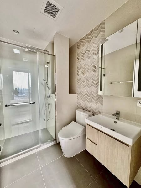 Two Bedroom Condo For Rent