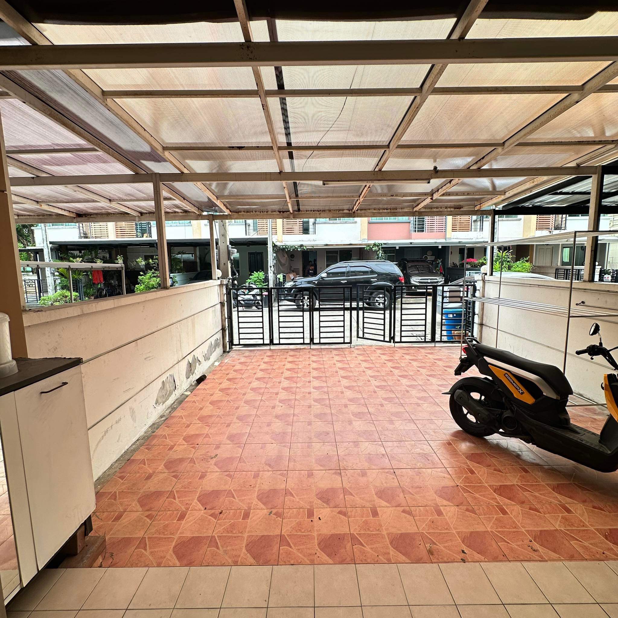 Townhouse For Sale