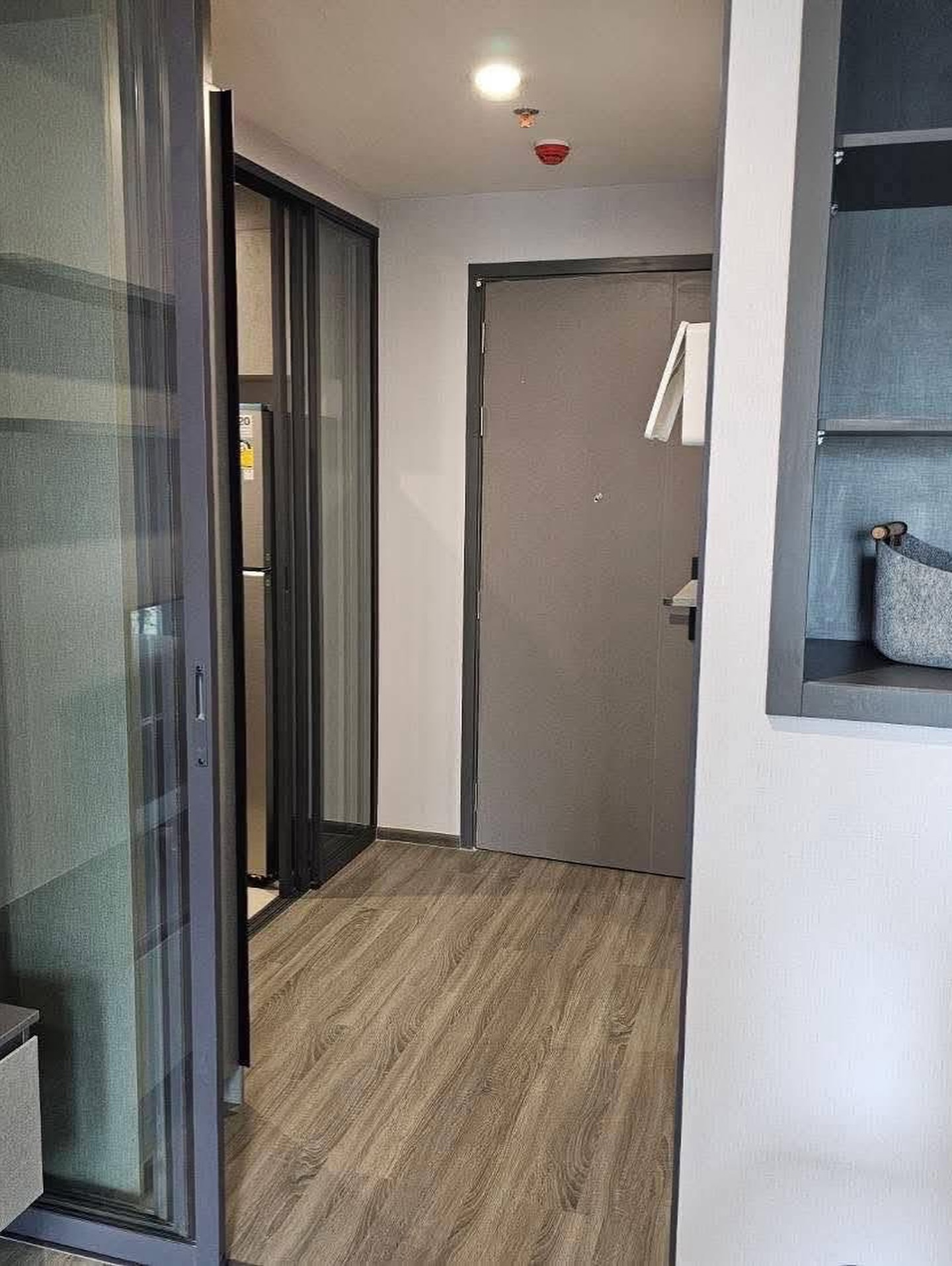One Bedroom Condo For Rent