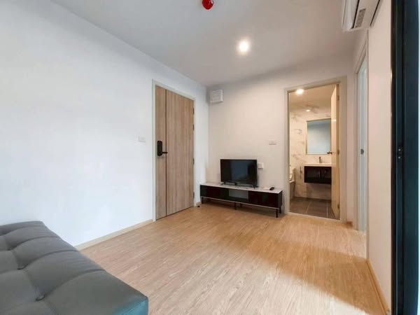One Bedroom Condo For Rent