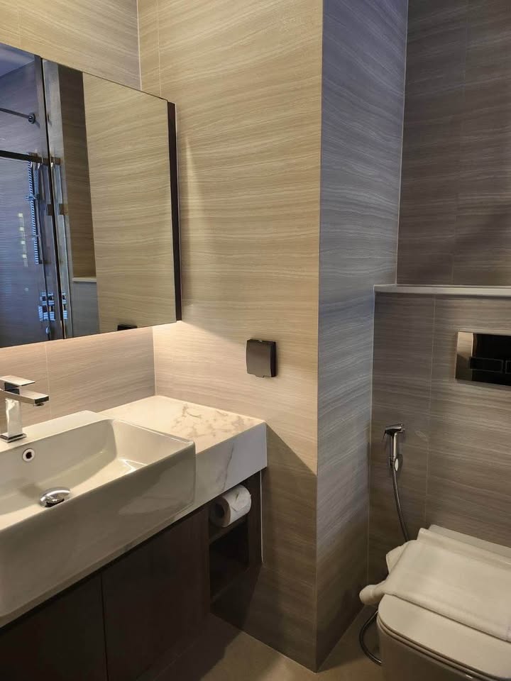 One Bedroom Condo For Rent