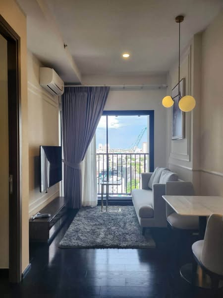 One Bedroom Condo For Rent