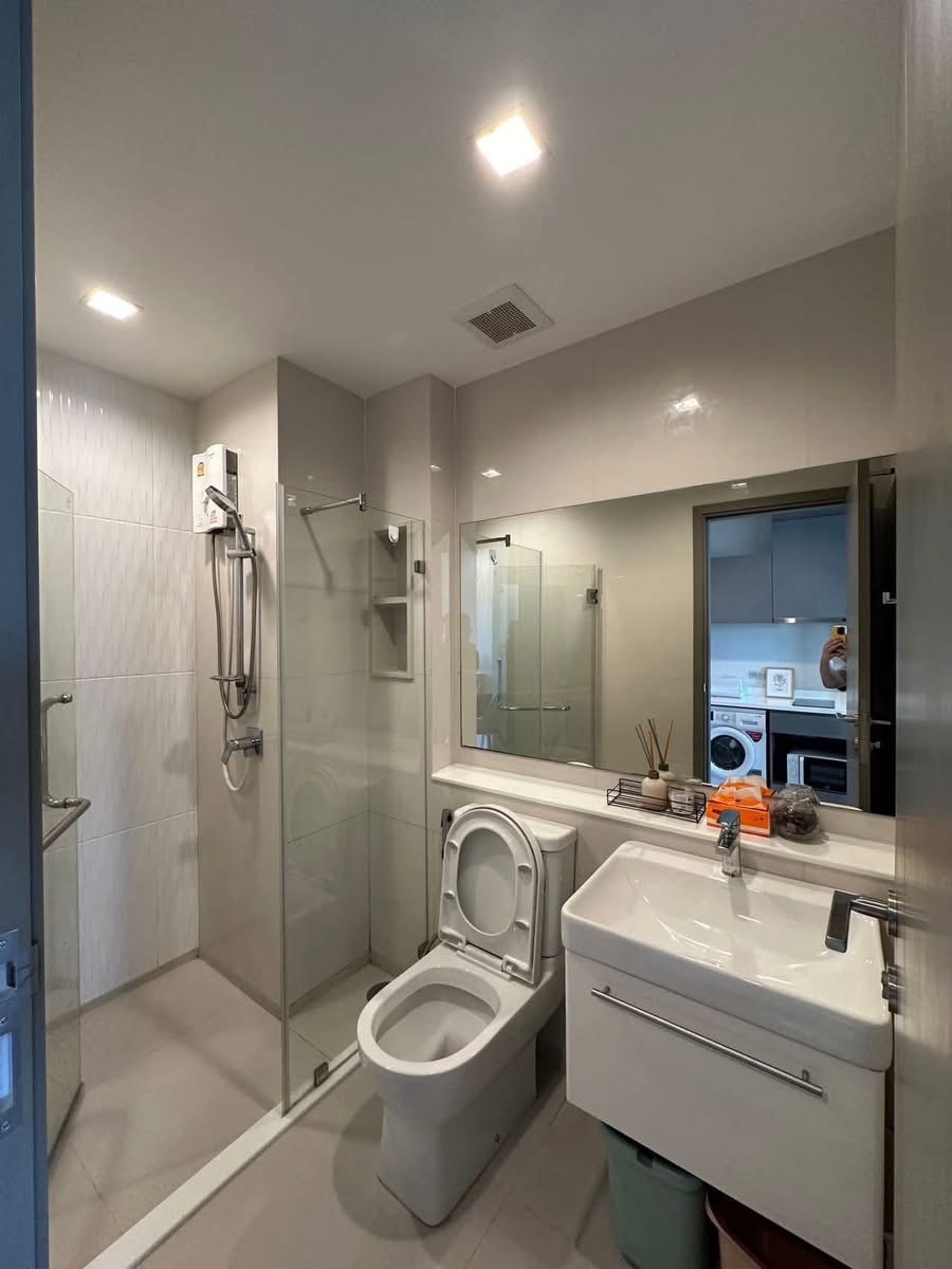 One Bedroom Condo For Rent