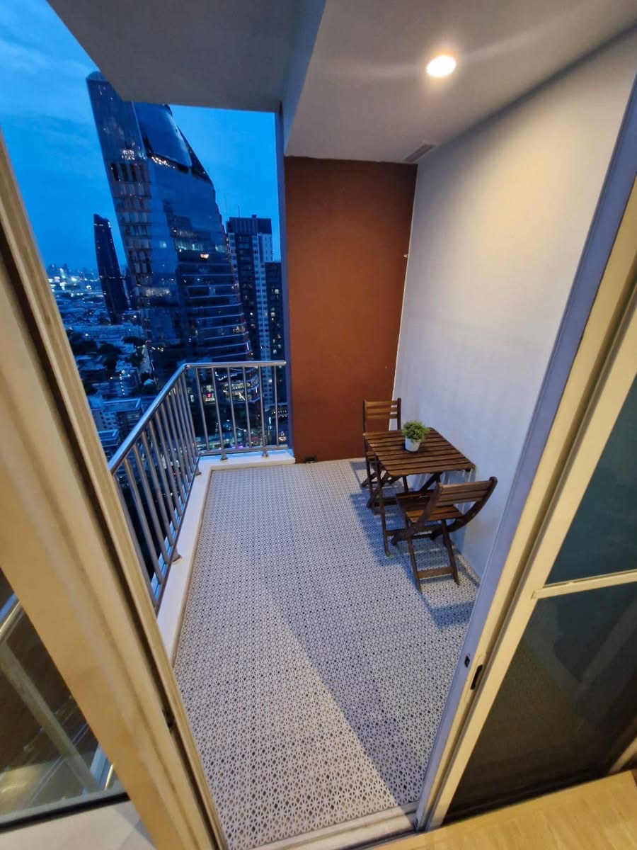 Three Bedroom Condo For Rent
