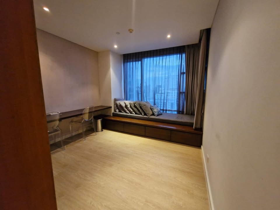 Three Bedroom Condo For Rent