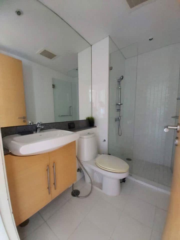 Three Bedroom Condo For Rent