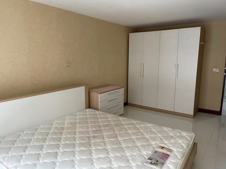 One Bedroom Condo For Rent