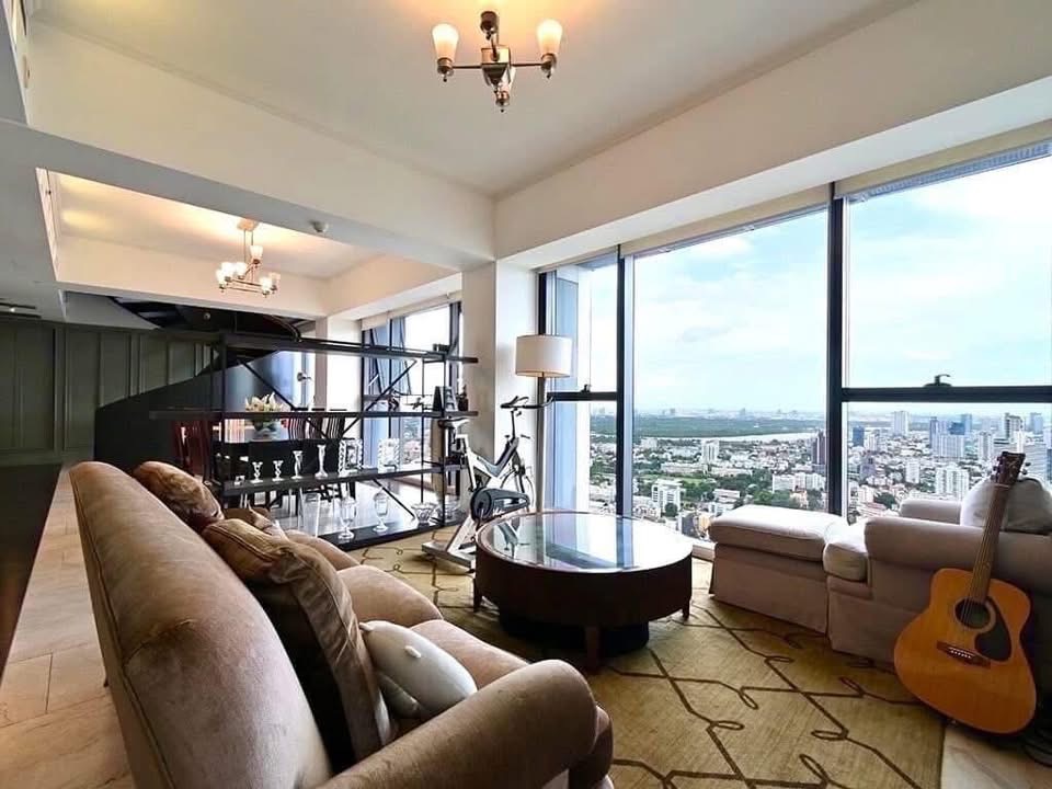 Four Bedroom Condo For Rent