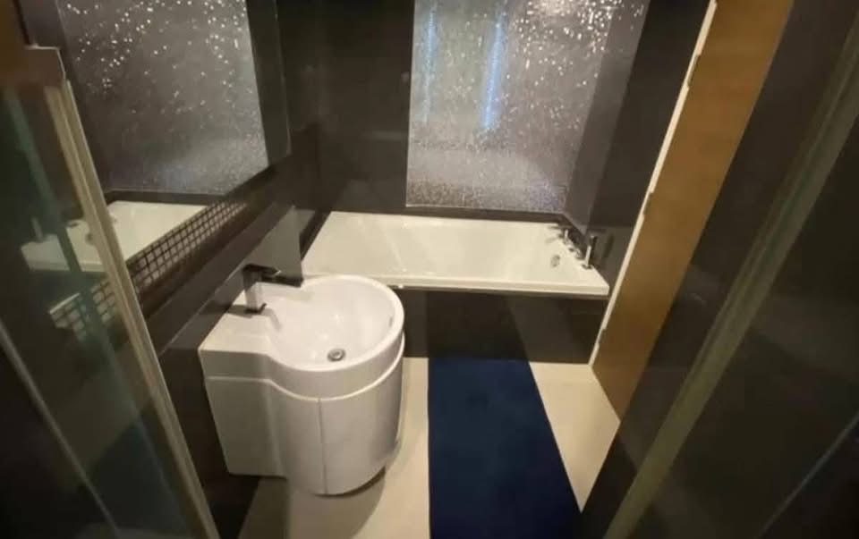 One Bedroom Condo For Rent