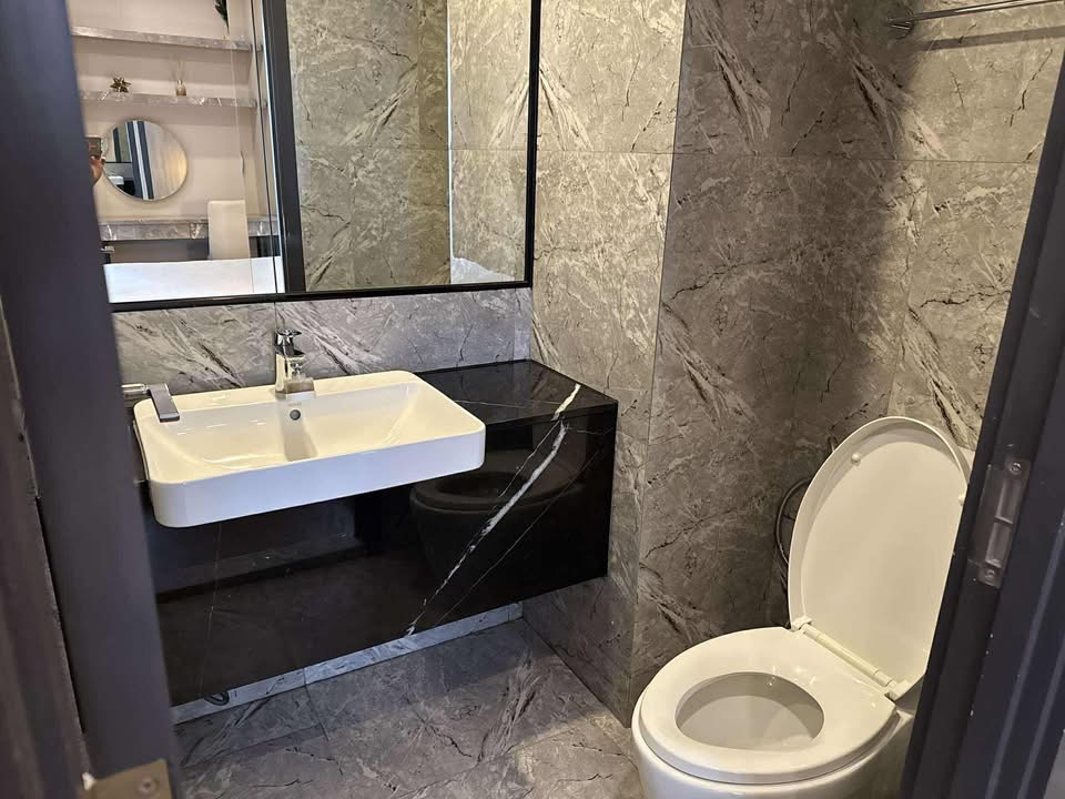 One Bedroom Condo For Rent